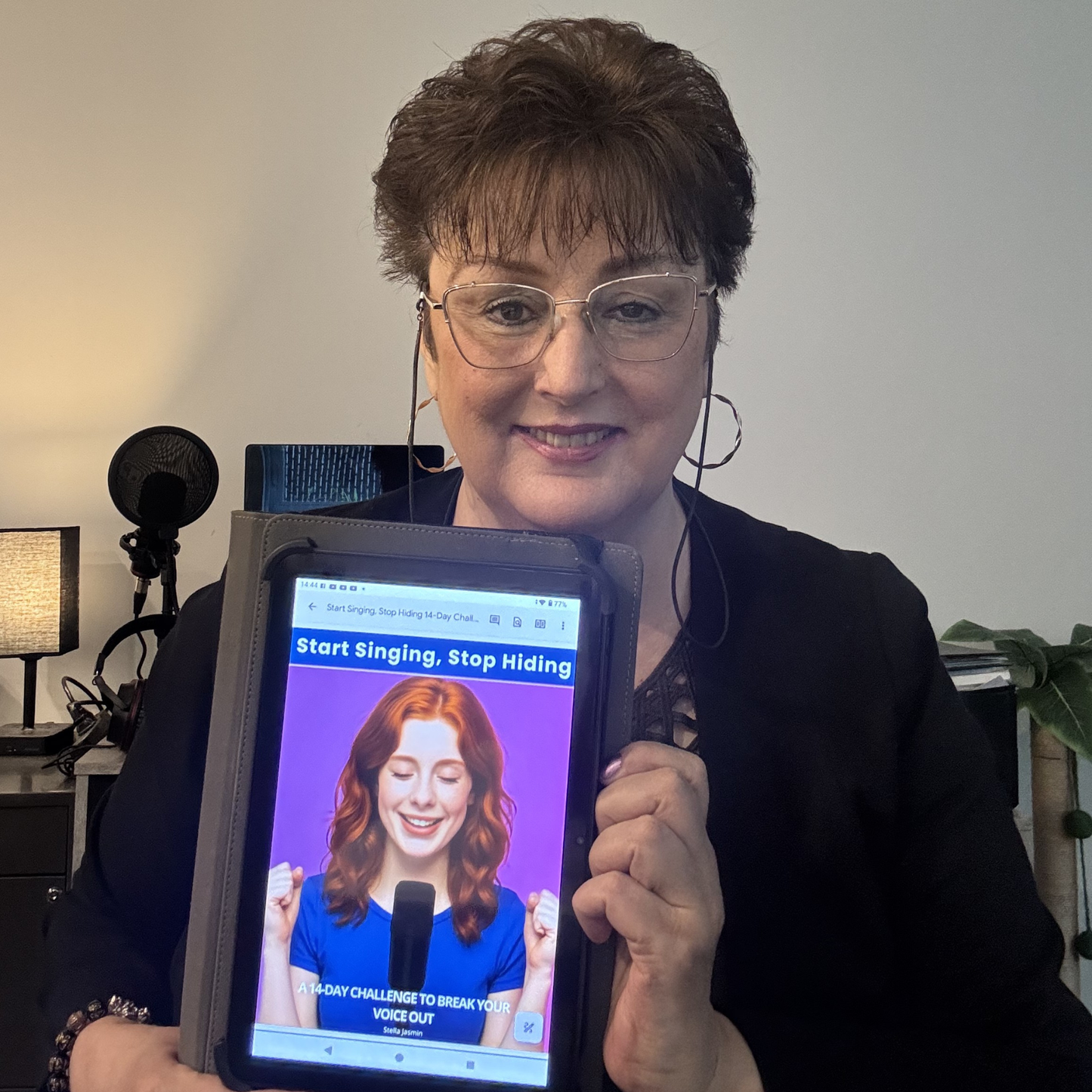 Start Singing, Stop Hiding 14-Day Challenge to Break Your Voice Out E-Book
